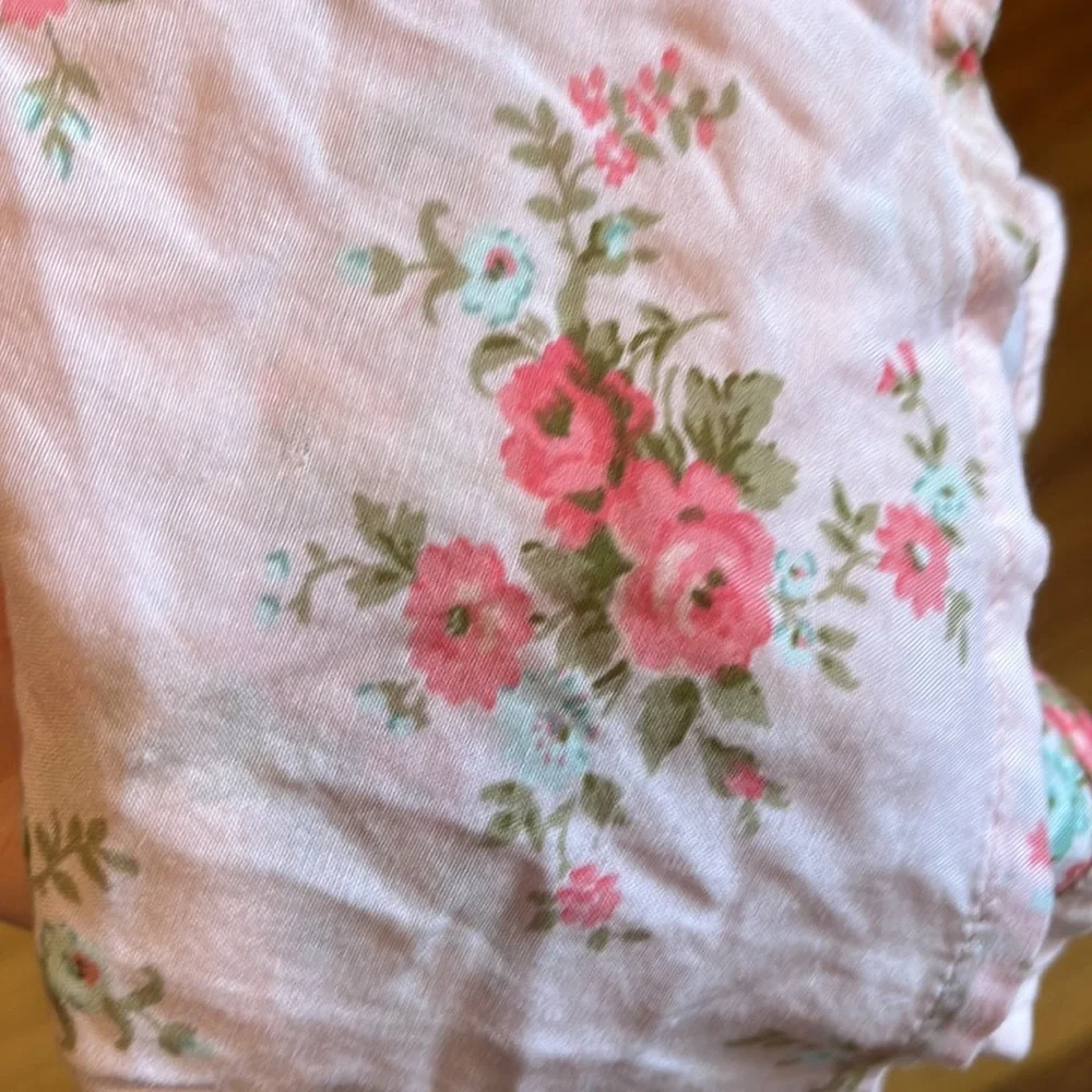 Baby pink Tank, by Abercrombie and Fitch - Picture 10 of 11